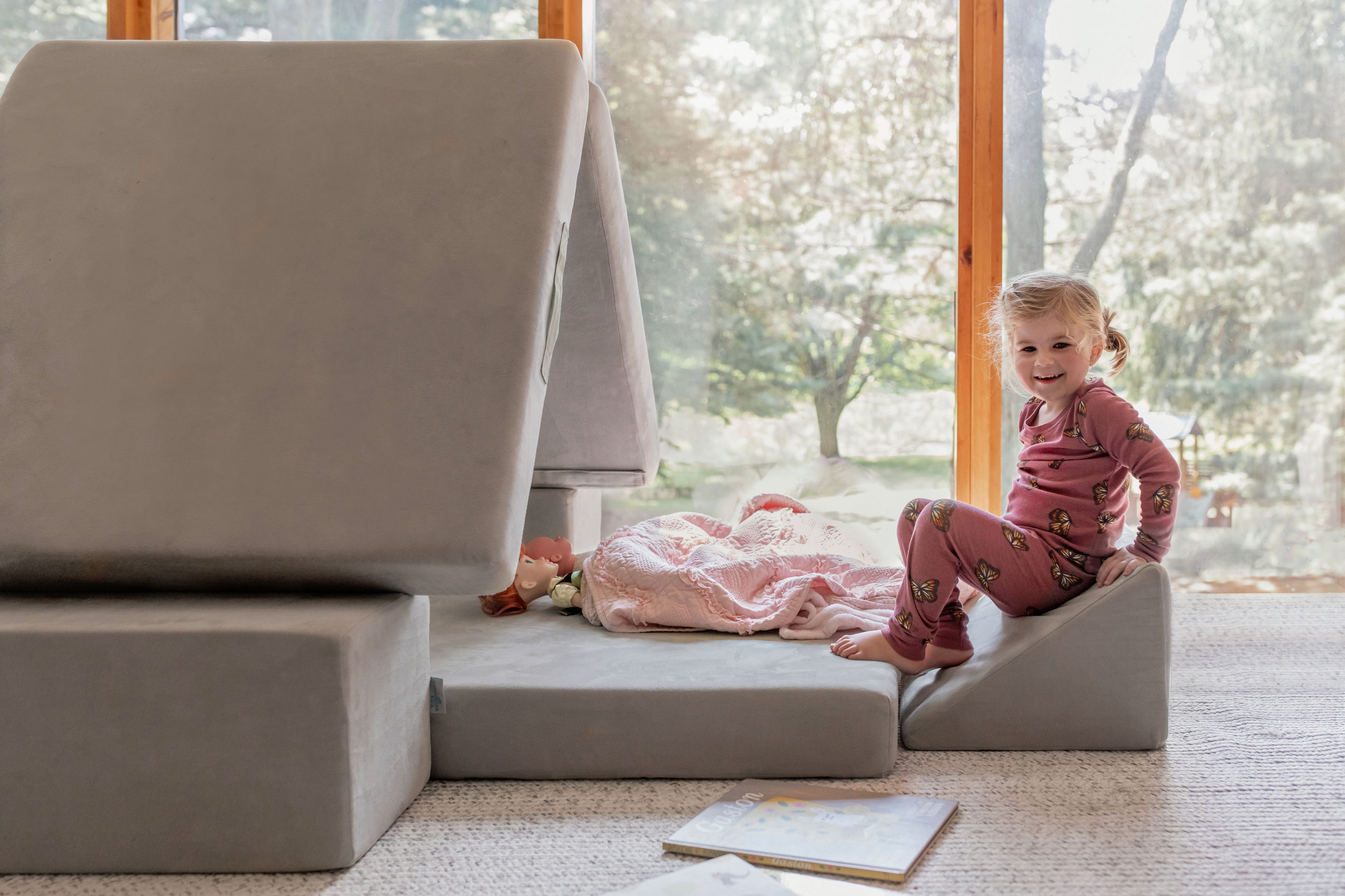 The Figgy Play Couch in Action